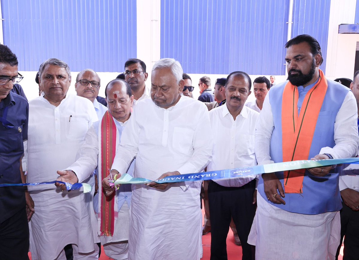 Nitish Kumar tweet media