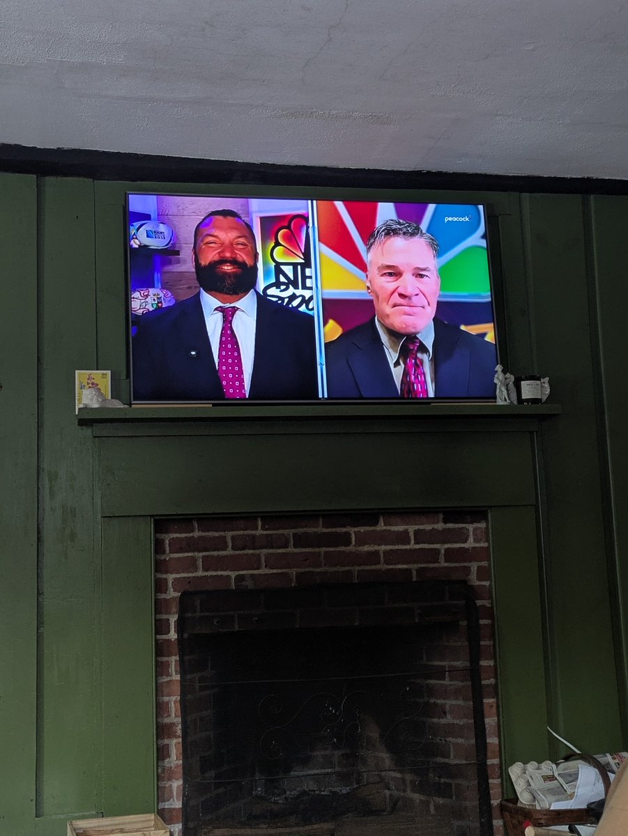 North Shore Tales tweet media