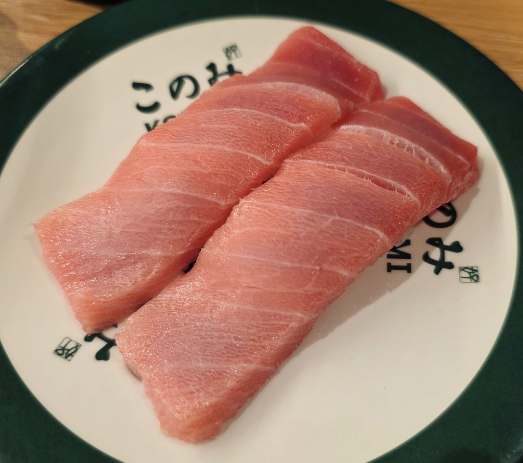 연어먹는곰 tweet media