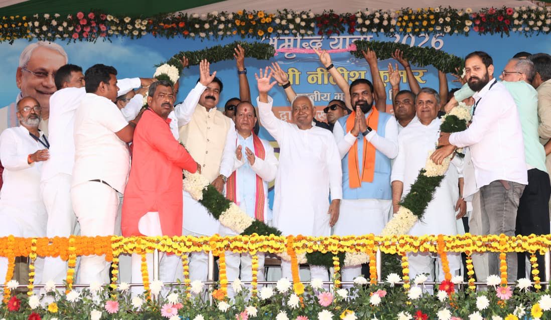 Nitish Kumar tweet media