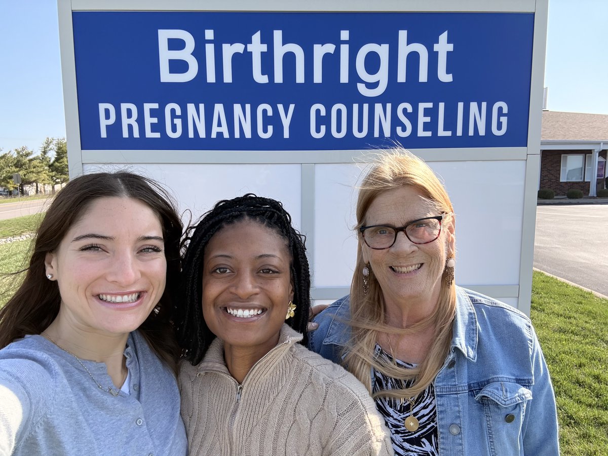 birthright_stl's tweet image. Happy 314 ("St. Louis") Day from Saint Louis Pregnancy Counseling! ⚜️

We're proud to have served as a source of support to women in St. Louis for 55 years and counting! 🤍