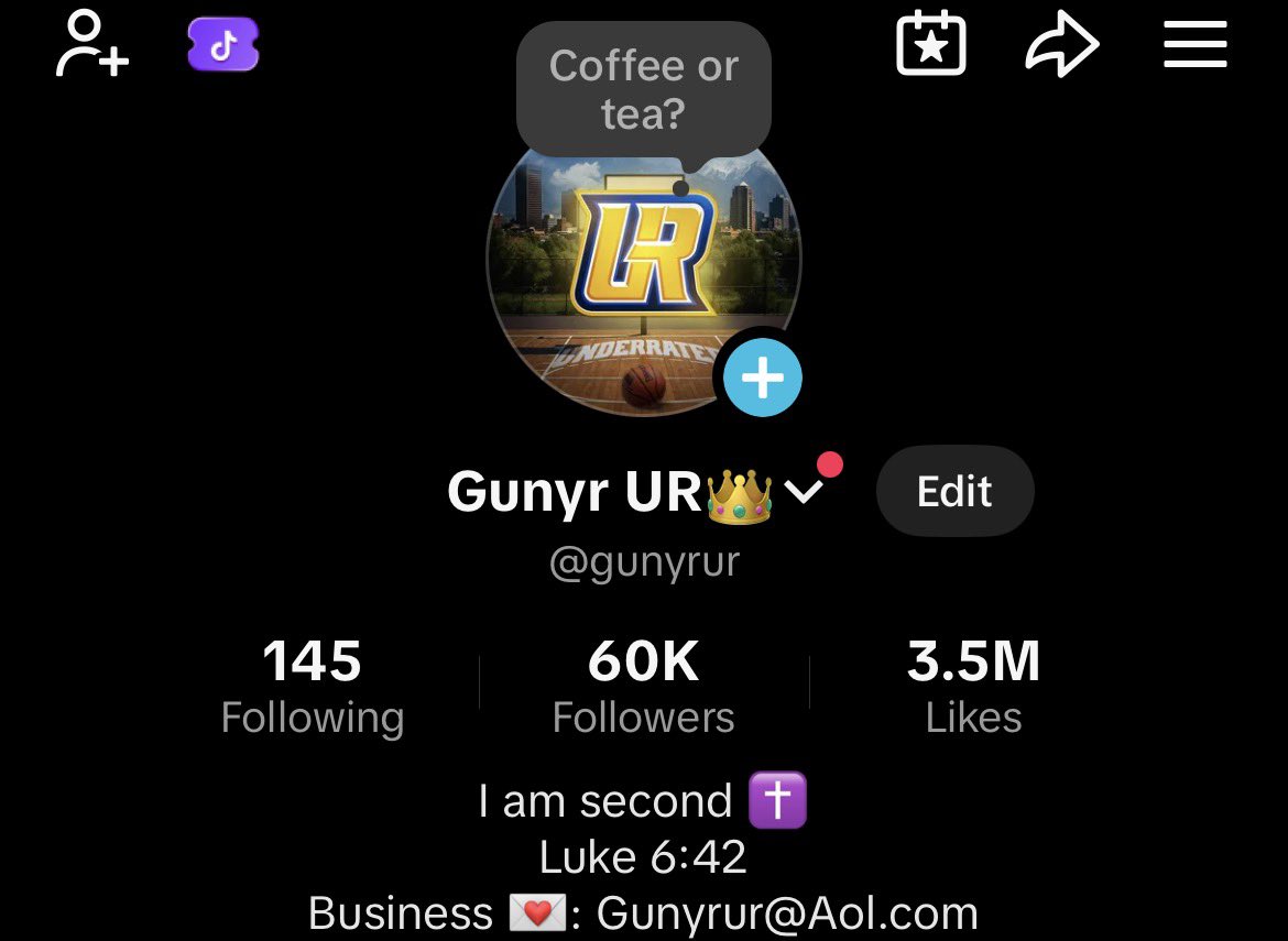 Gunyr UR tweet media