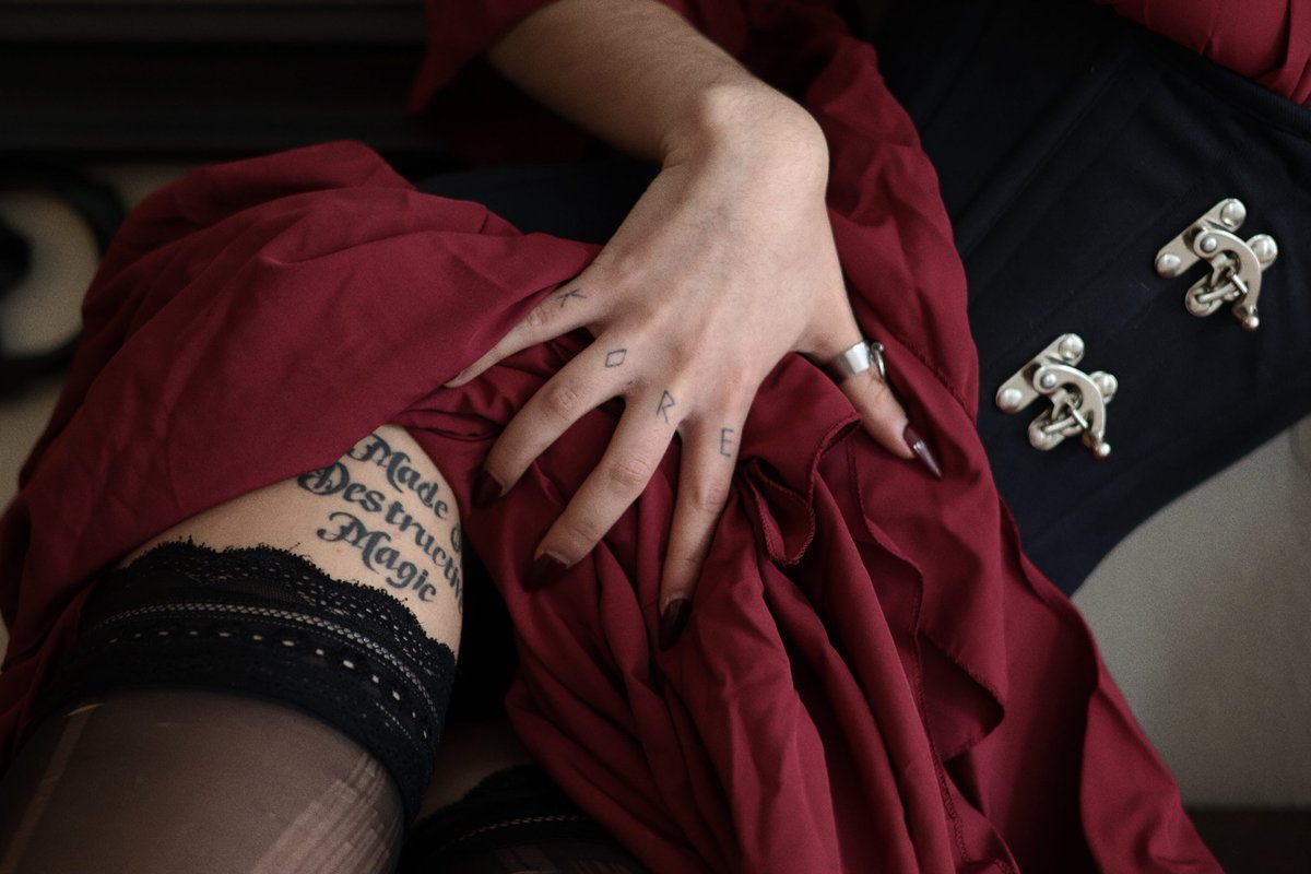 𝐊𝐨𝐫𝐞 𝐅𝐨𝐱 ☆ tweet media