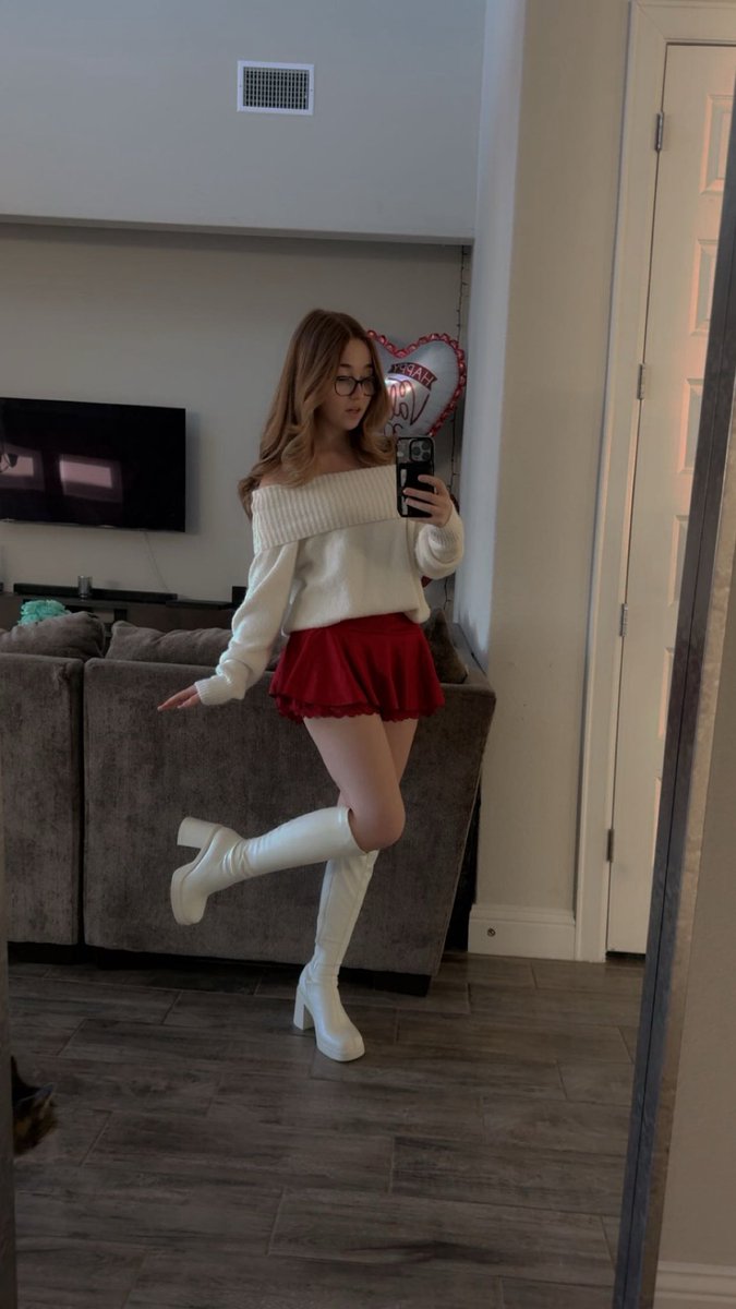 ✨ Lyssaurora ✨ tweet media