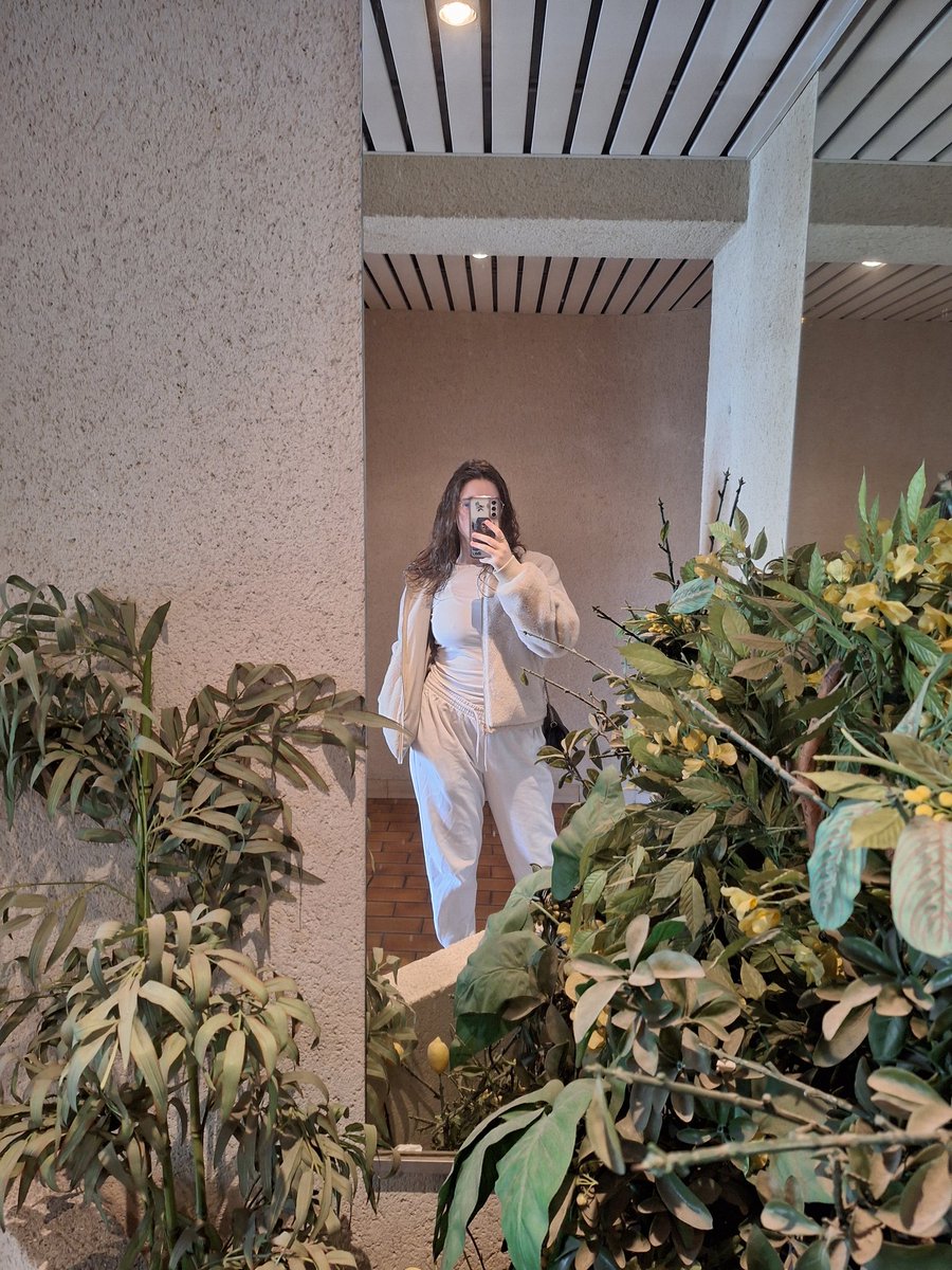 92'🇪🇦 tweet media