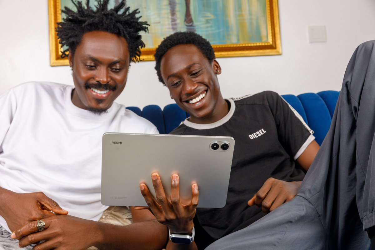 XiaomiNigeria's tweet photo. Good vibes, great bites, and a bigger screen to share it all.😋
The REDMI Pad 2 Pro 5G keeps the fun going — now available for N489,985.💯
#REDMIPad2Pro5G #FunToTheMax https://t.co/i3enCP9qjV