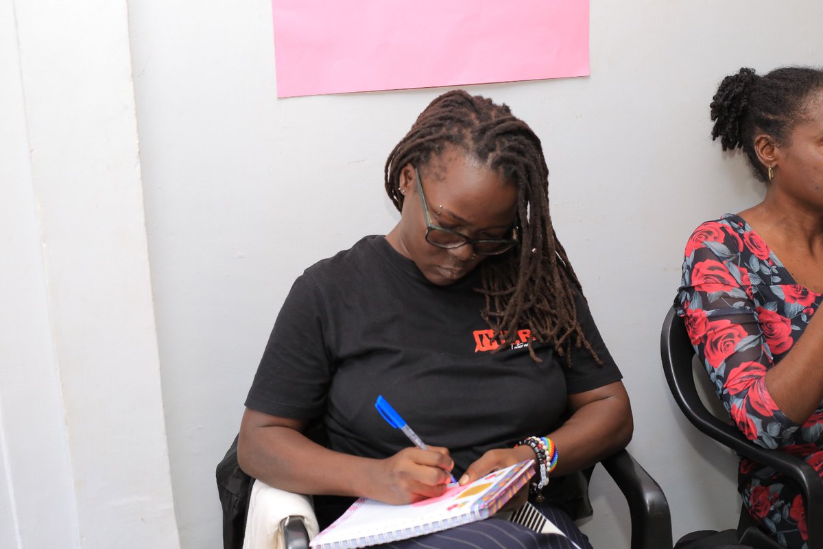 VWanican tweet media