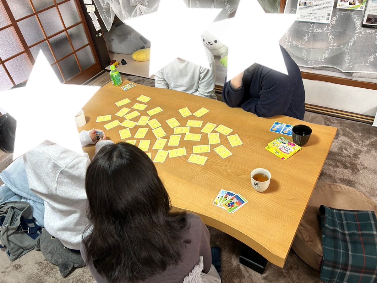 kyoko_iyashi's tweet photo. 今日は
[おにぎりカフェ🍙会]✨️でした

みんなで作って
みんなで食べて(^-^)

おしゃべりしたり
遊んだりと、和やかで楽しい時間でした✨️

詳しくは、また明日♪ https://t.co/8coa4BcSm6