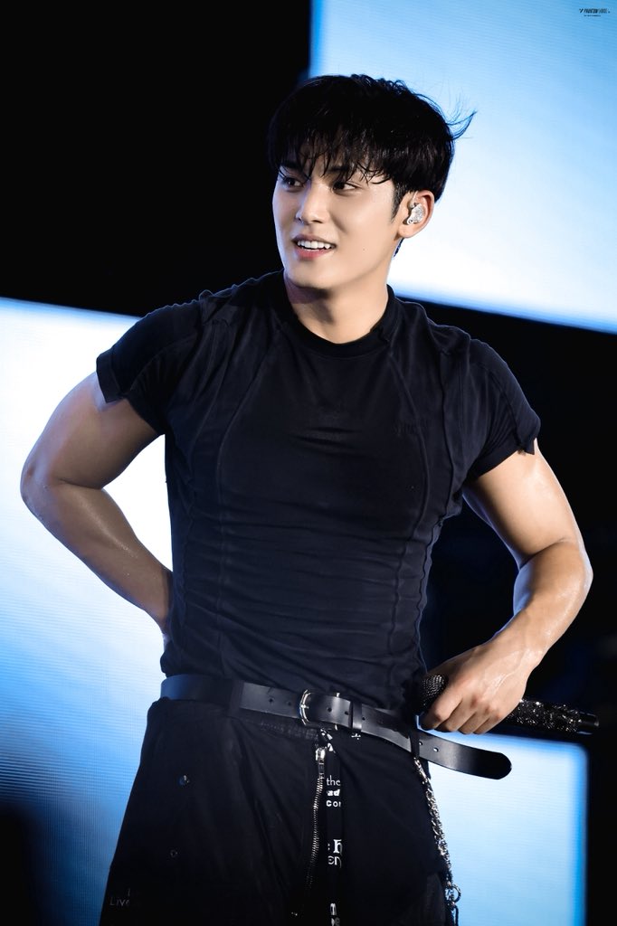 𝐏𝐡𝐚𝐧𝐭𝐨𝐦 𝟒𝟎𝟔 tweet media