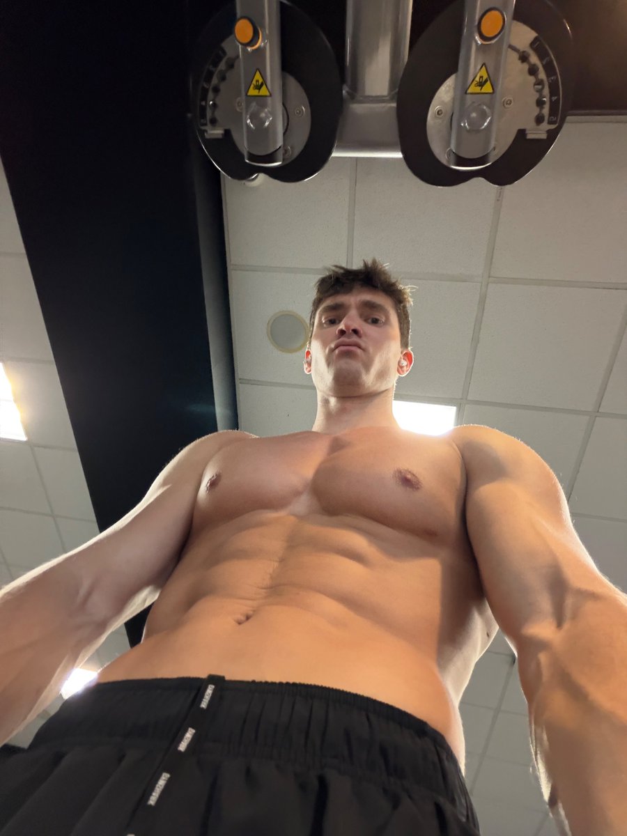 Widdlewizard tweet media