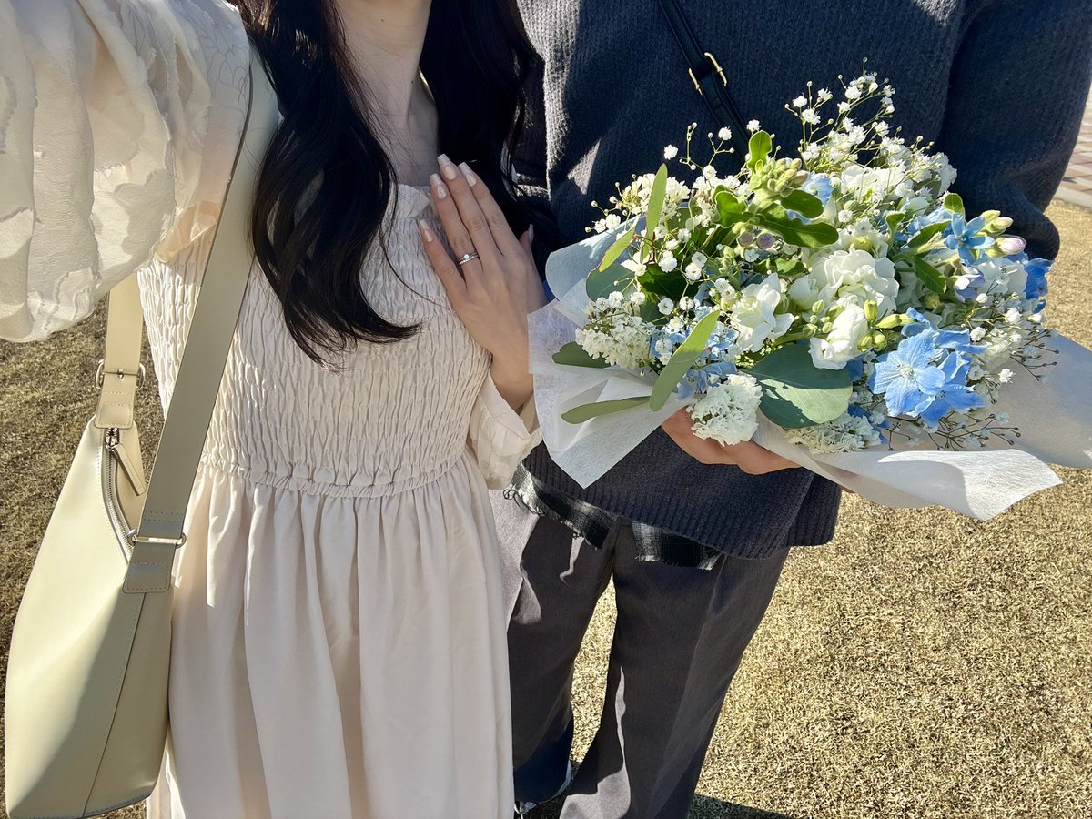 りんこ tweet media