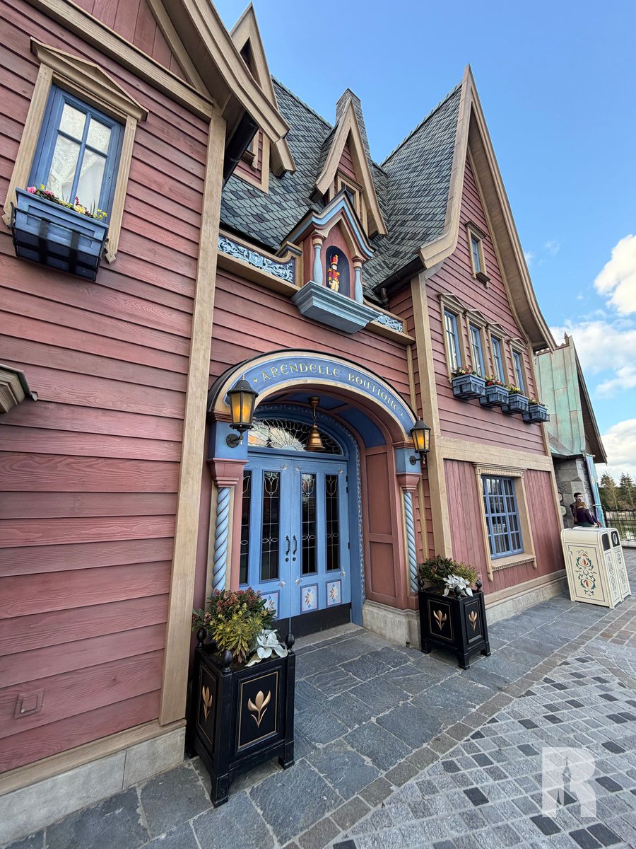 DLP Report tweet media