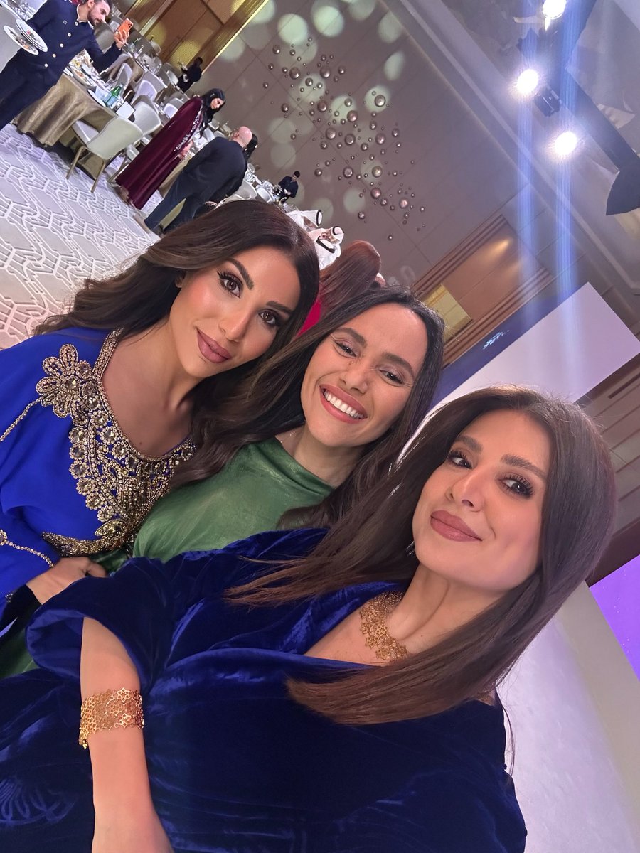 EmanKhattabb's tweet photo. في مثل هذه اللقاءات ندرك أن الإعلام ليس مجرد ما يُنشر أو ما يصل إلى الجمهور. بل القيم التي نقف خلفها ونحن نروي القصص ونحمل المسؤولية.

من سحور الهيئة الوطنية للإعلام✨
@UAENMA https://t.co/wQlgE4xrL4
