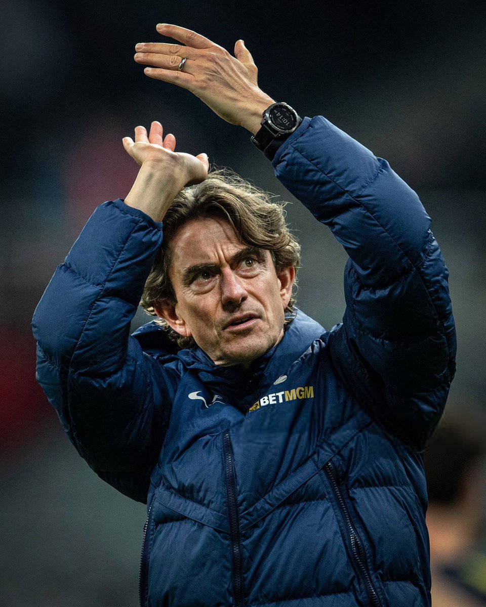 شبكة توتنهام tweet media