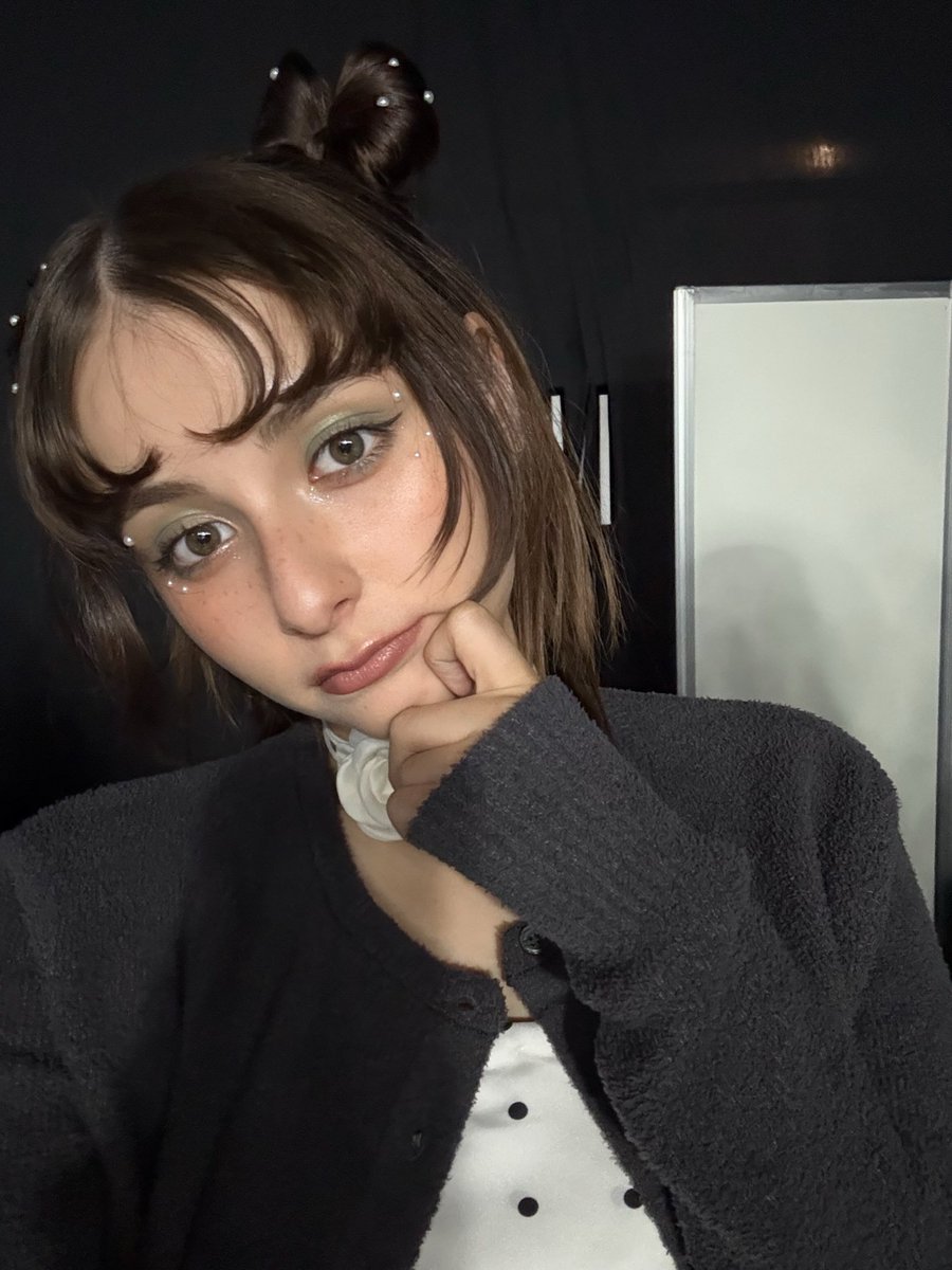 嵐 莉菜 tweet media