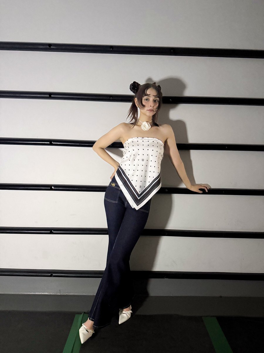 嵐 莉菜 tweet media