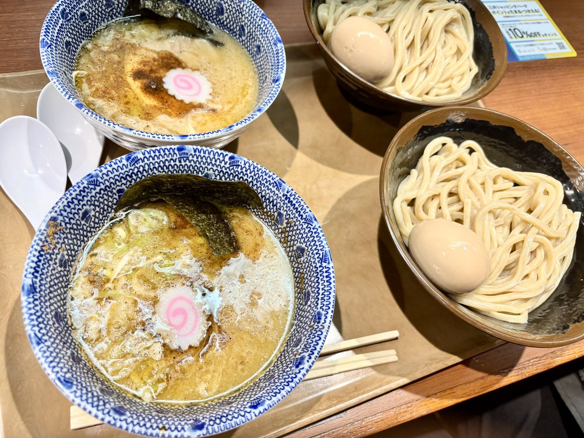 mel2_h's tweet photo. メカジキの消費量上位だと思う我が家！！新じゃが新玉ねぎの季節が嬉しい🥰あさりはやっぱり北海道産にすればよかったなぁーーー😔次こそ✨
#おうちごはん #今日のごはん #料理記録 #料理好きな人と繋がりたい https://t.co/zv4X4U0dmV