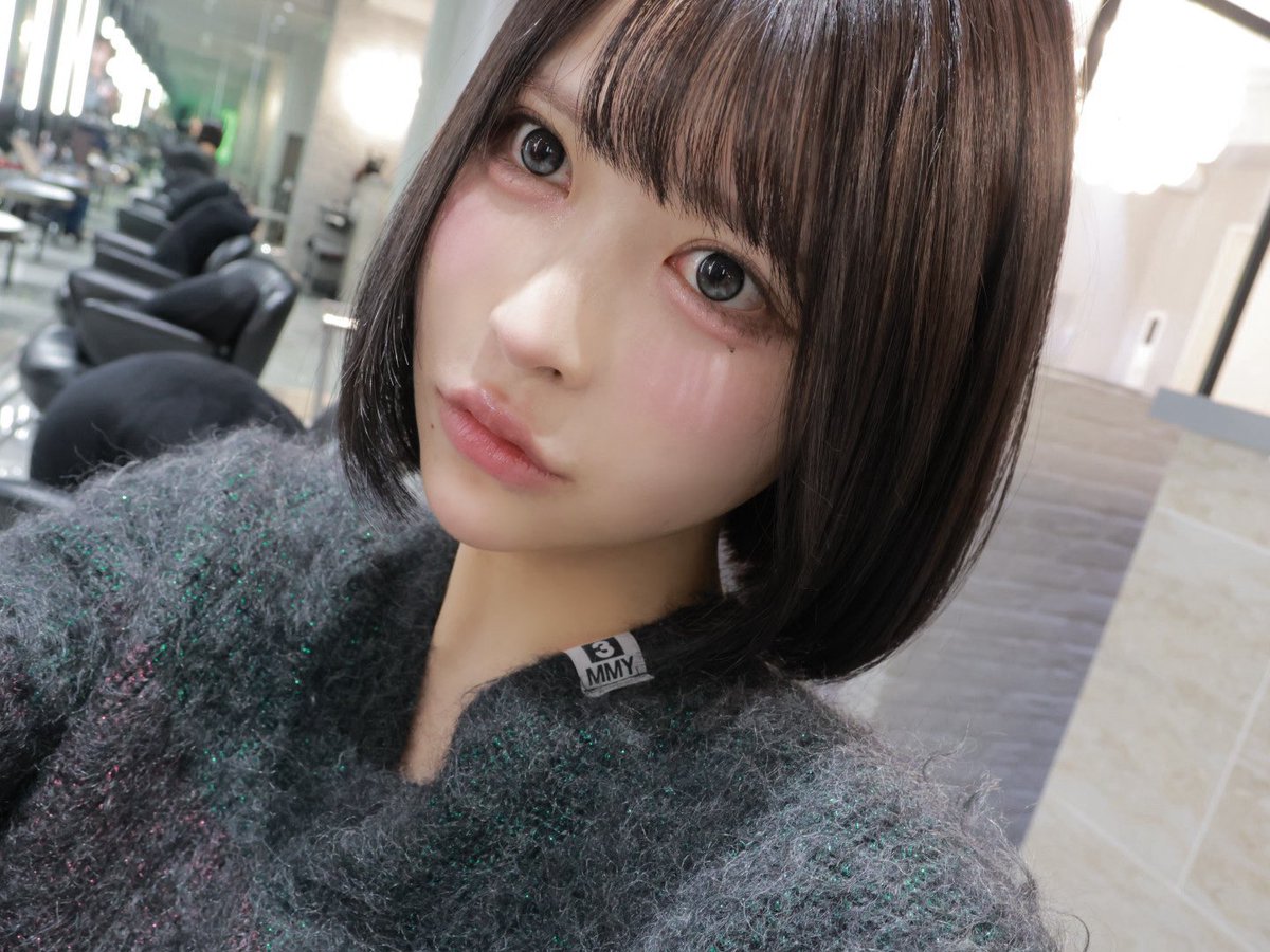 ruka_jams's tweet photo. 髪を切る理由がきみだってこと知らないでしょー https://t.co/SooXysHCF1