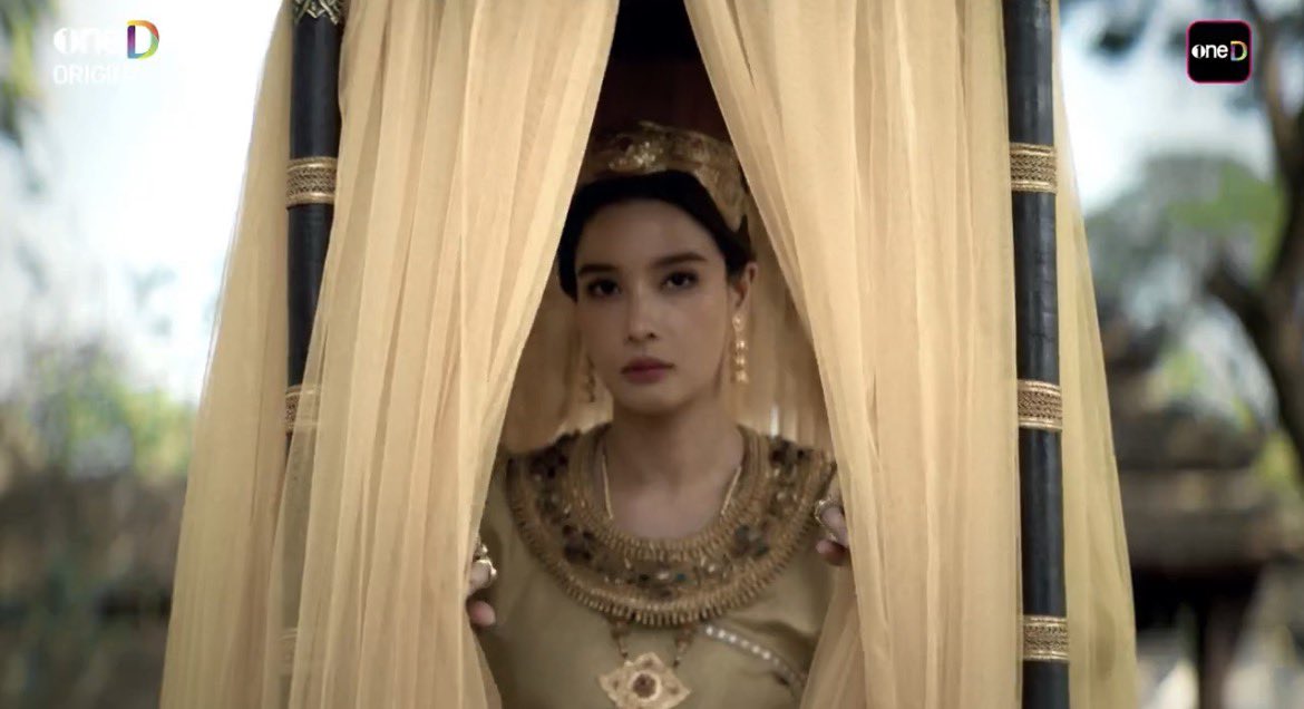 FridayNight tweet media