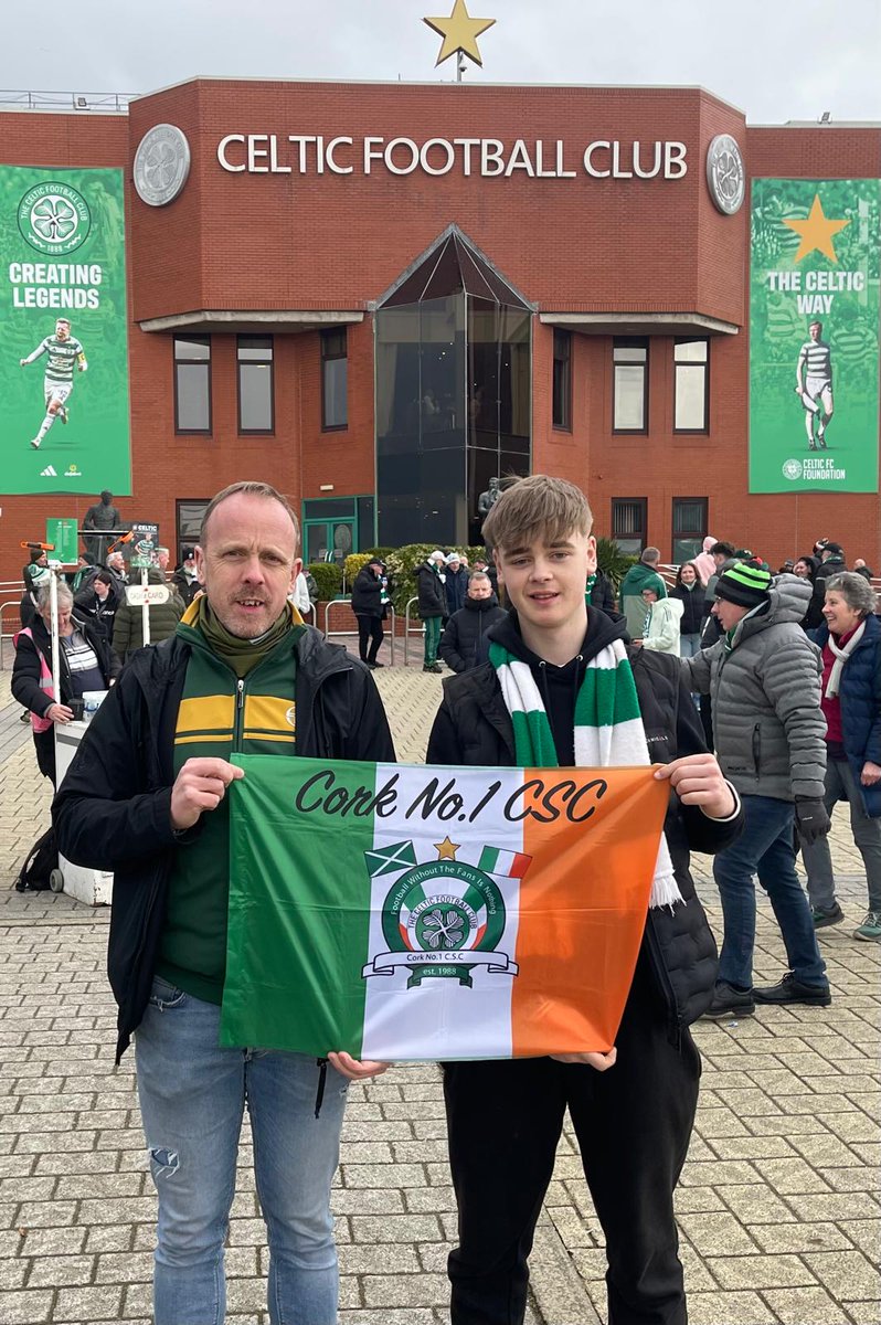 Dave &amp; Shay about to head to their seats. Hopefully a good result lads 🤞🍀