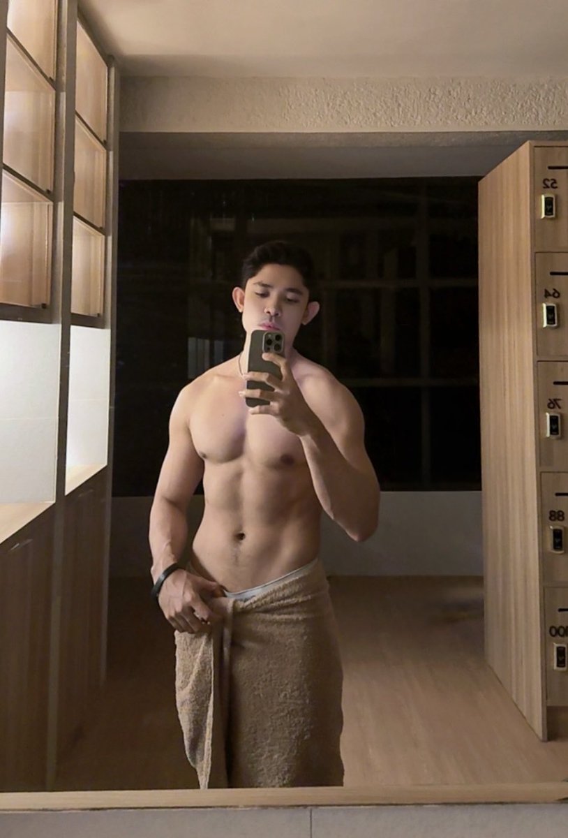 LEE_BOYE tweet media