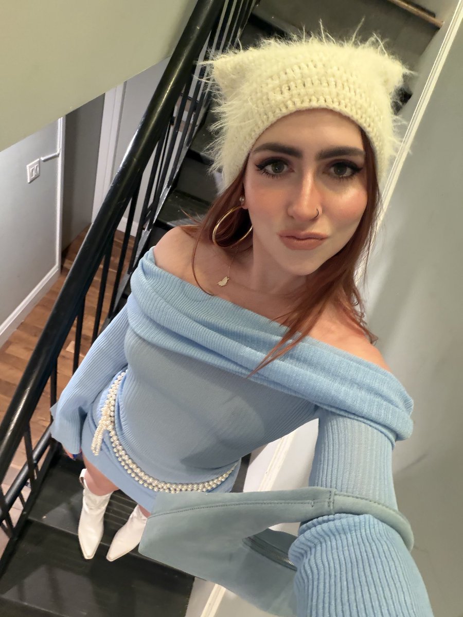 Cilantro.bb.95@aim.com tweet media