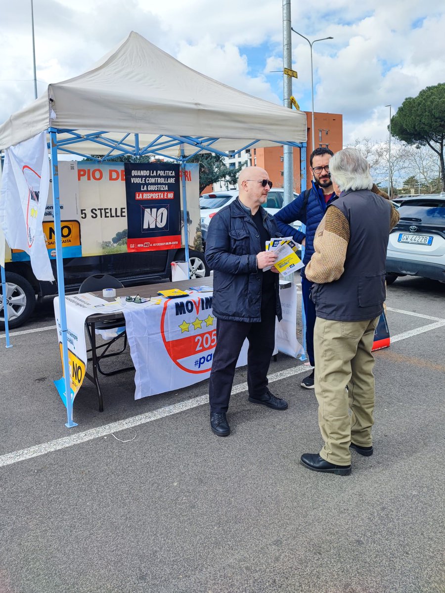 M5SROMA6's tweet photo. Oggi torniamo tra i cittadini per spiegare le ragioni del NO al referendum del 22 e 23 marzo.

Crediamo in una giustizia che sia davvero uguale per tutti, non in una riforma che rischia di... 👇👇👇 https://t.co/jspRjnkH94

#giustizia #riforma #Giustizia #MunicipioVI #M5S #roma https://t.co/wCN7fVIxpW