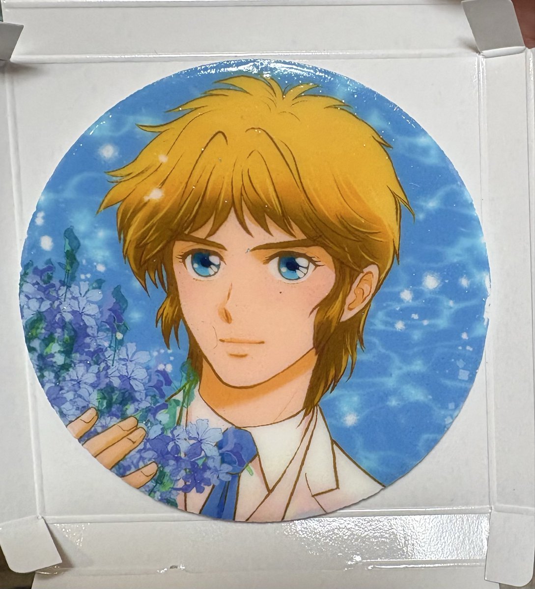 Happy Birthday❣️毛利伸！
今日は長年の友人達と共に毛利を祝いました❣️アンリの二段重ねのケーキがまるでウエディングケーキみたいでめちゃくちゃ豪華でした！
素晴らしい生誕祭を用意し、共に祝ってくれたみんな、本当に楽しかった❣️次は真田だな❣️