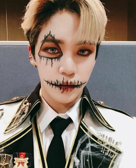jaeeight0403's tweet photo. 엩사맥이라 이 때도 가능임
물론 그 전부터 가능하긴 했음 https://t.co/g6t4KxuXQG