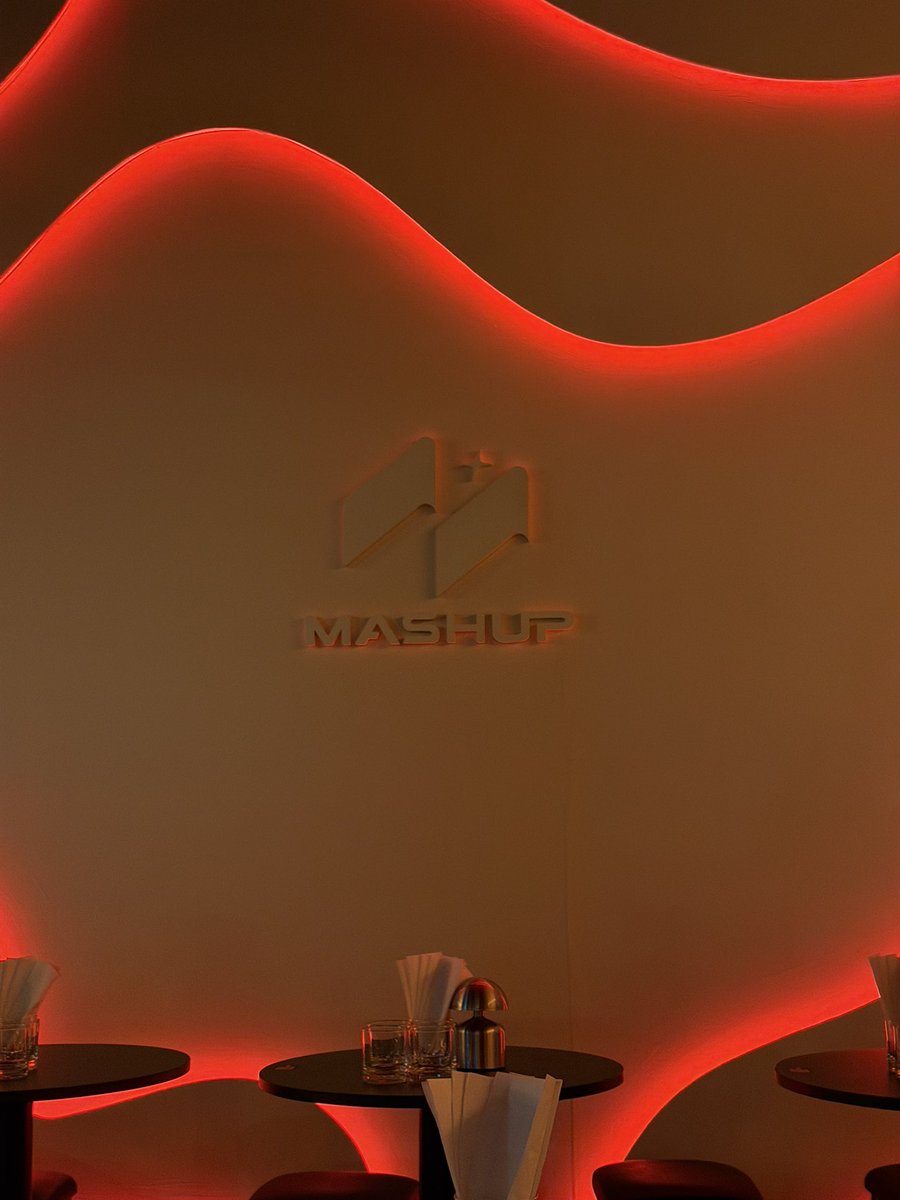 ೯ เจนีวา ☾ ͛ᐟ° tweet media