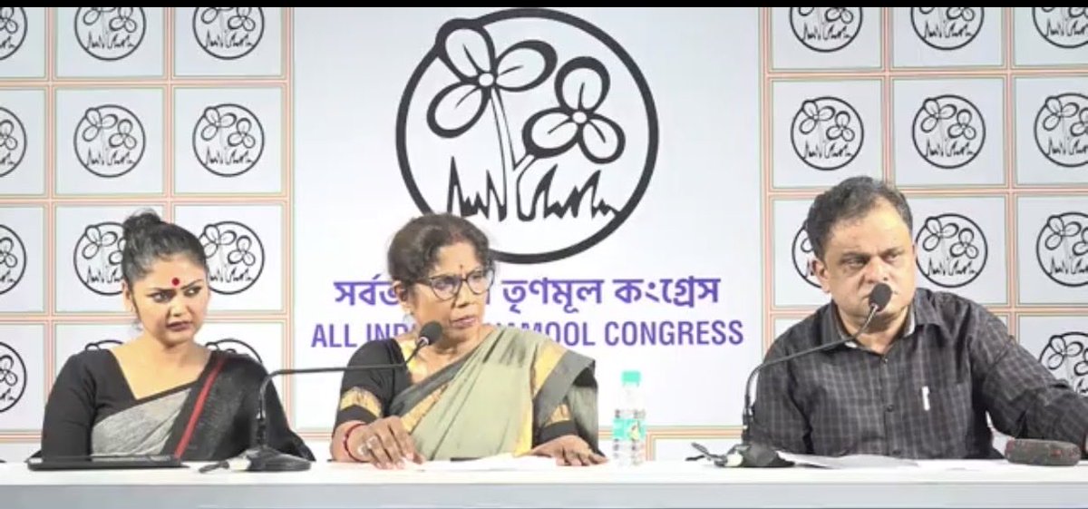 sayani06's tweet photo. Press conference at Trinamool Bhavan with honourable ministers of GoWB Shrimati @DrShashiPanja and Shri @Bratyabasu1969 https://t.co/qn8ZC7fATW