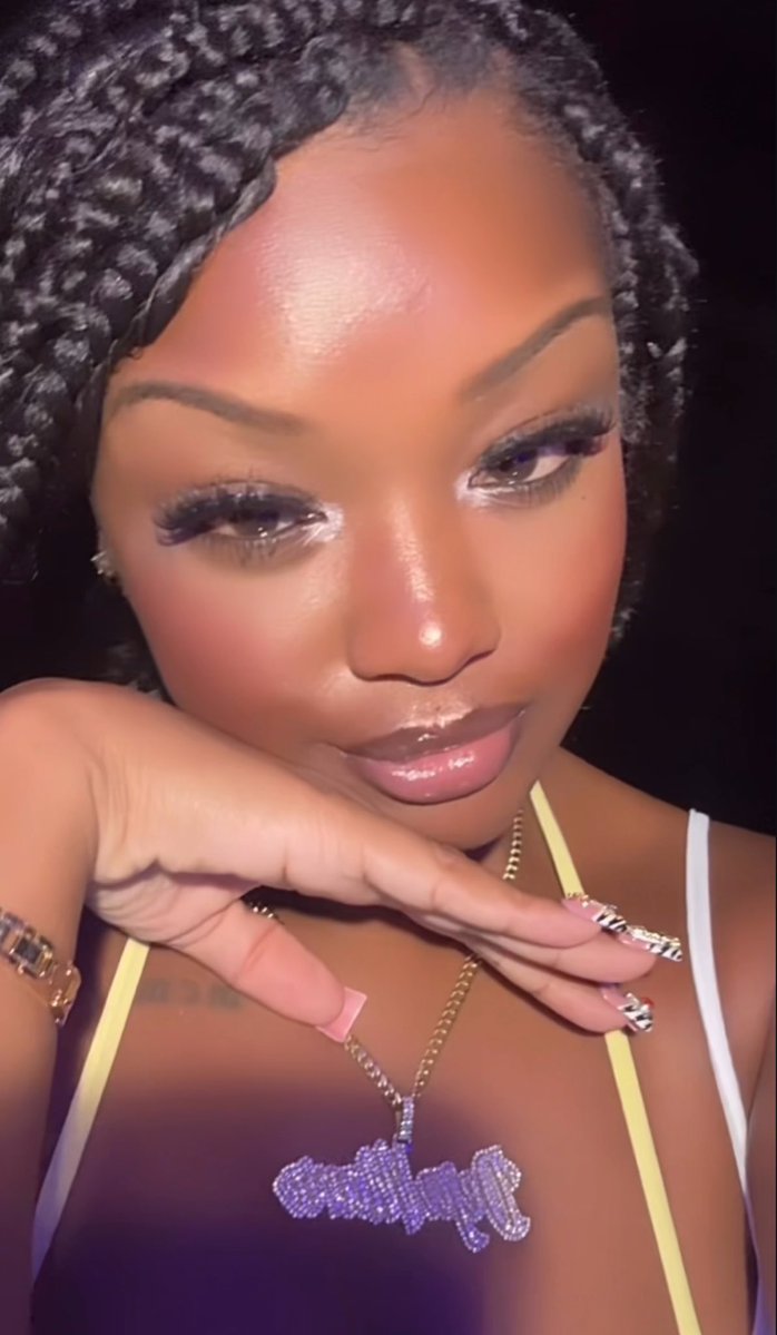 ashy tiddy tweet media