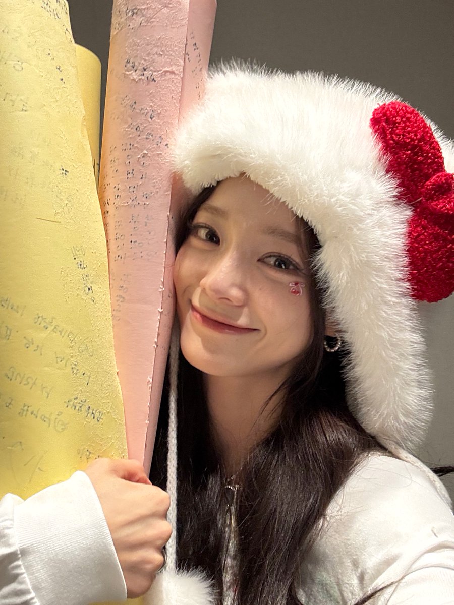 김세정 KIM SEJEONG tweet media