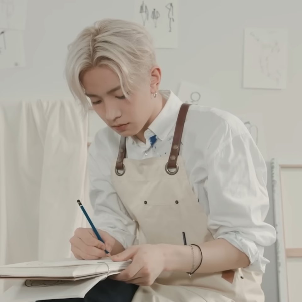 วาดได้ถูกต้องน้า ตอนนี้เอนจีนคิดถึงที่สุดเลยย🥹♥️

희승이 ENHYPEN 활동을 이어가며 솔로 활동도 모색할 수 있는 기회가 되기를 바랍니다.  
#엔하이픈은_일곱이다 #엔하이픈은_7명이다 
#엔하이픈_일곱을_지켜 #빌리프랩_설명합니다 #PROTECT_ENHYPEN  

ENHYPEN은 7입니다