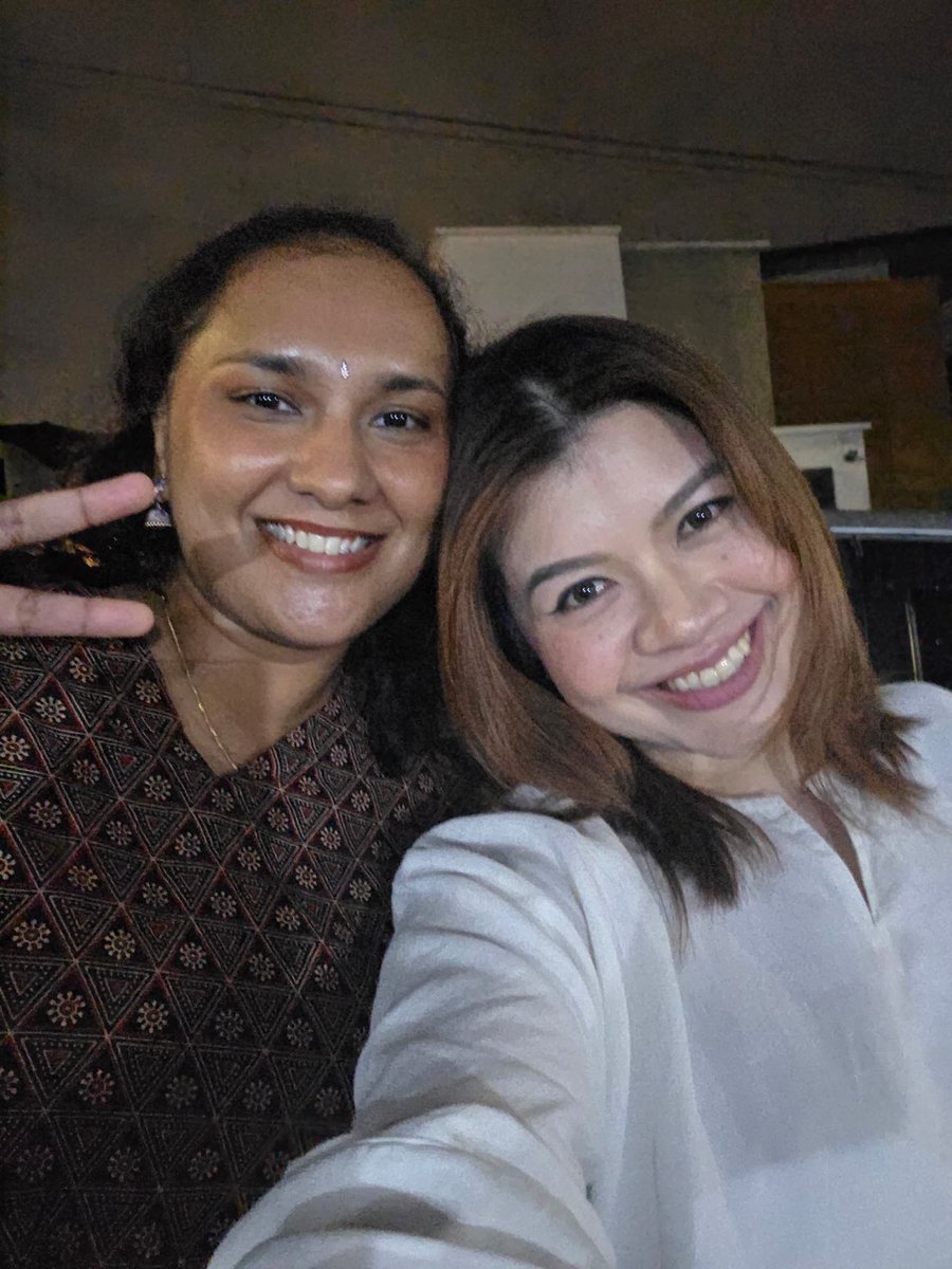 catsandmoons's tweet photo. Jumpa Dotty arini. Oh and @nzranasr too I guess https://t.co/lDU9L2zzcS