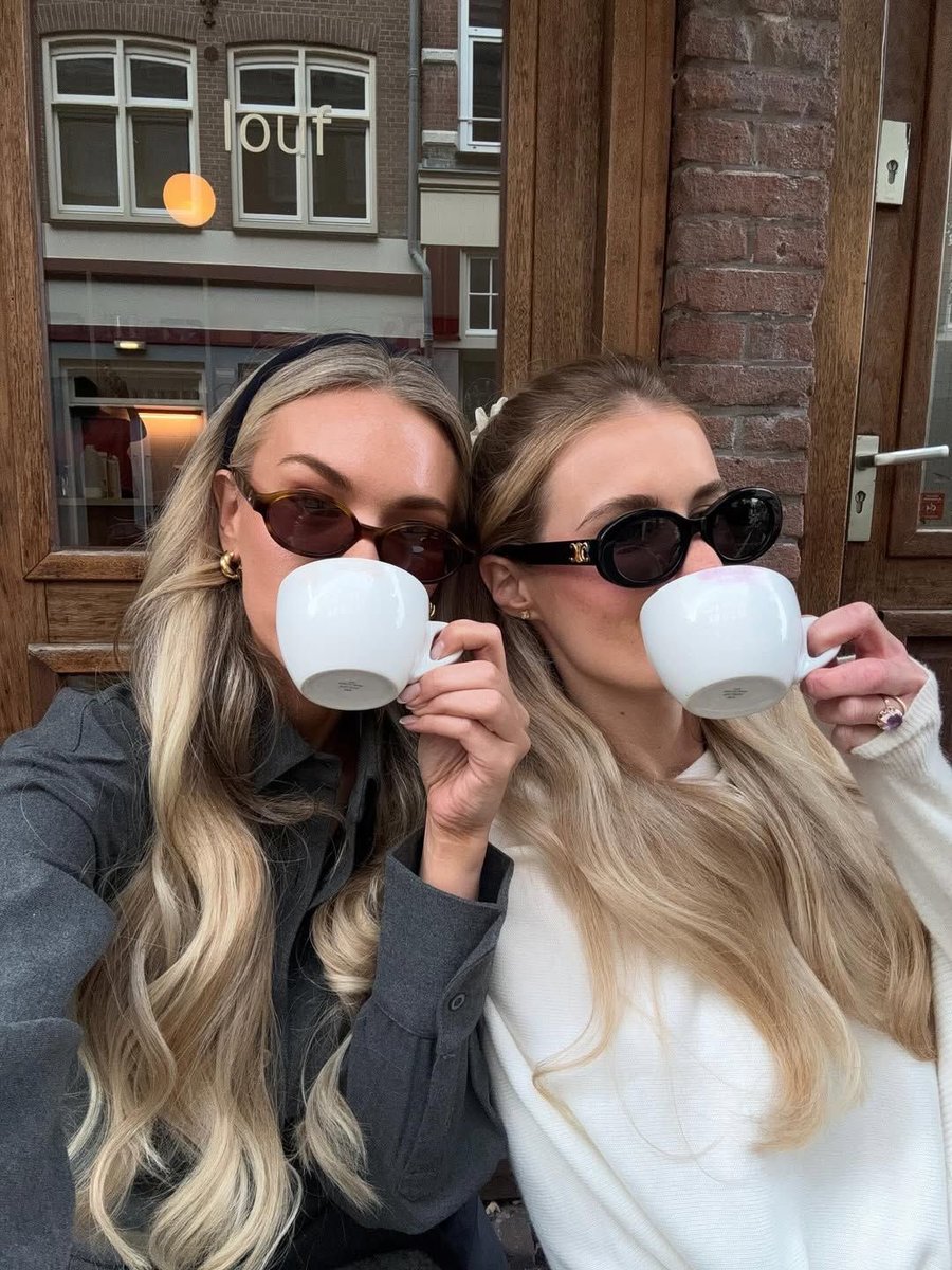 𝒞𝓁𝒶𝓈𝓈𝓎 tweet media