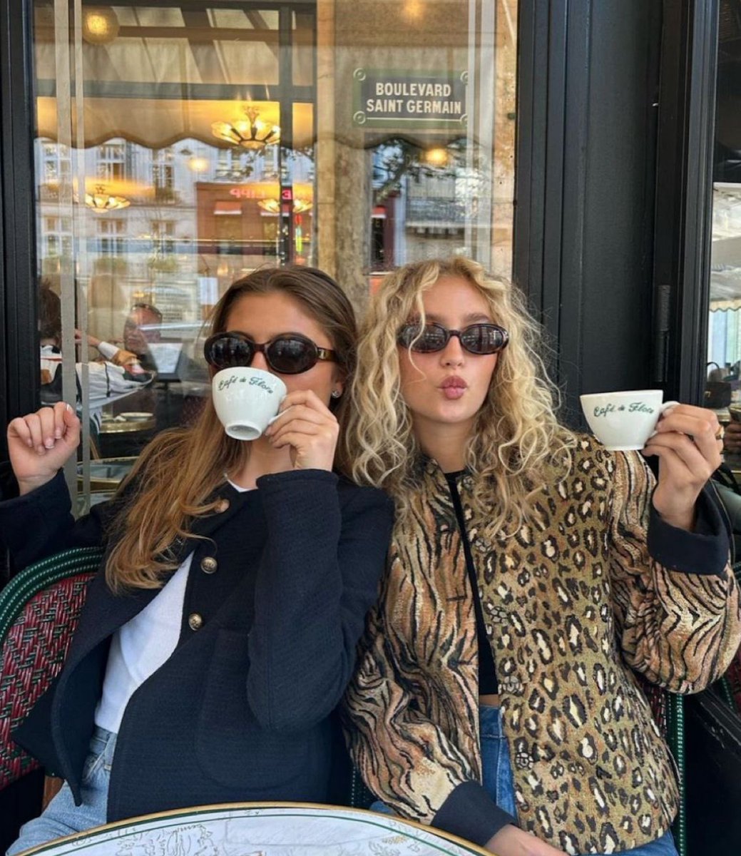 𝒞𝓁𝒶𝓈𝓈𝓎 tweet media