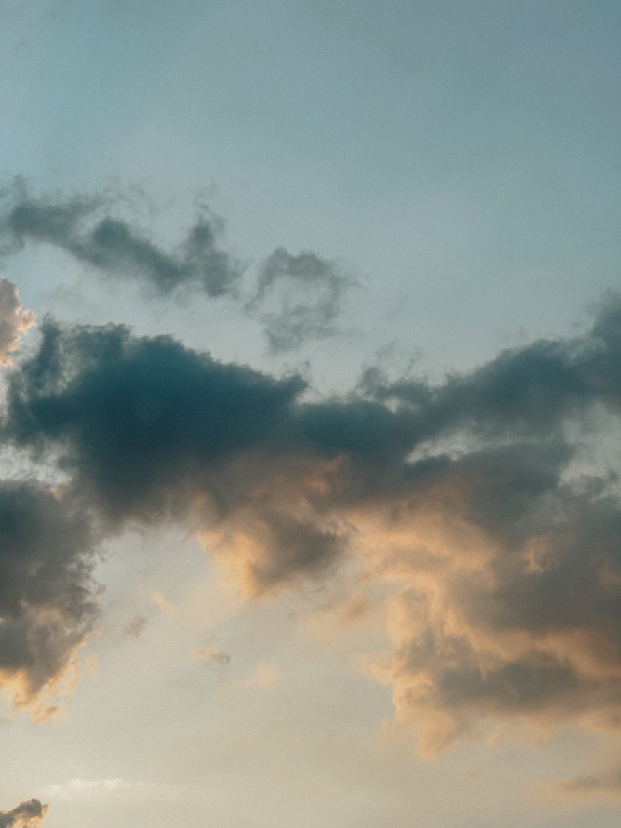 โยคาพรามูลา tweet media