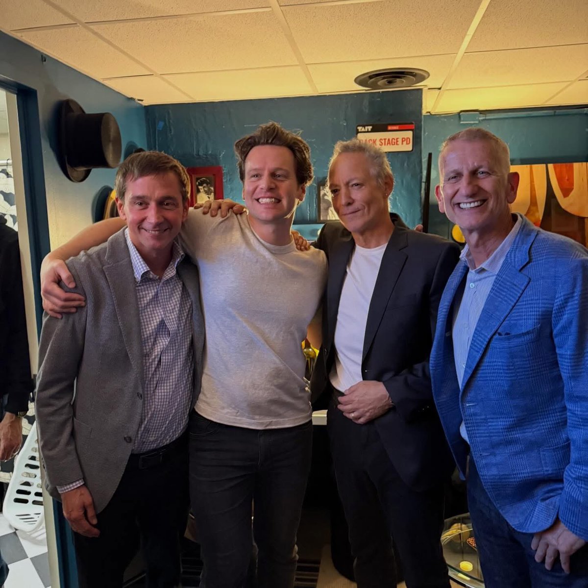 Bobby Darin tweet media