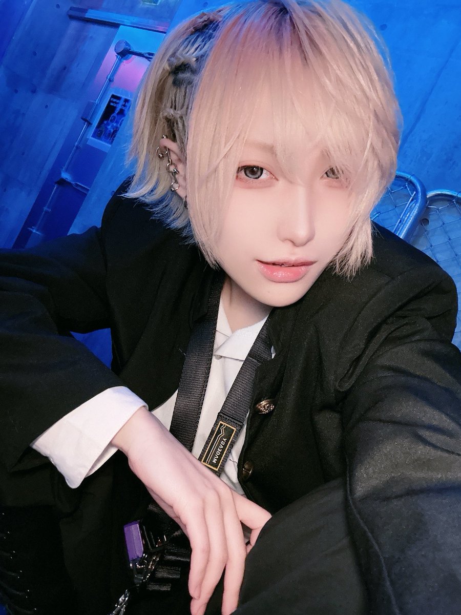 リナリー tweet media