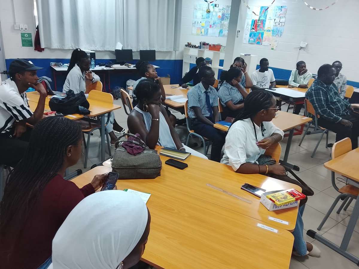DrKakuba1's tweet photo. #4thEdition
To Students: Having an eye for what opportunity comes, grab it, and network with peers from diverse nationalities.
A multicultural academic environment enhances proficiency in the French language & strengthens collaboration.
@lfkampala
@CampusFranceUg https://t.co/2BUGQysLO6