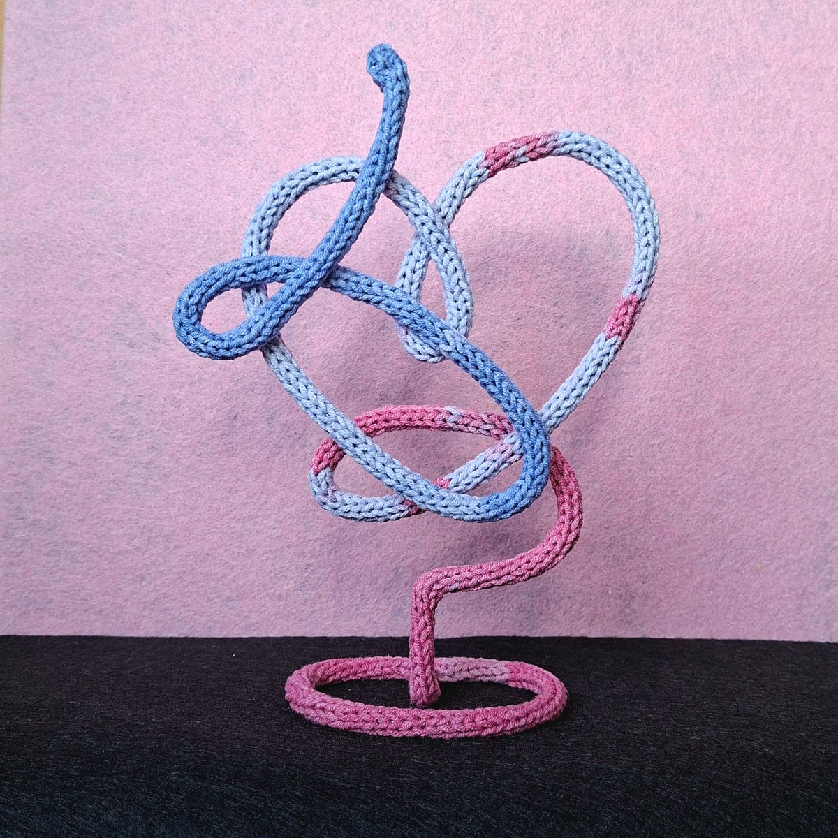 selin⁷⊙⊝⊜;1004 tweet media