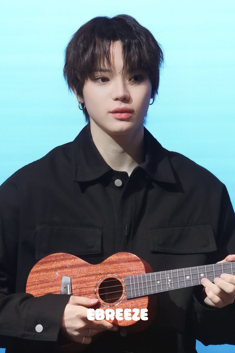 ᴇᴠᴇɴɪɴɢʙʀᴇᴇᴢᴇ tweet media