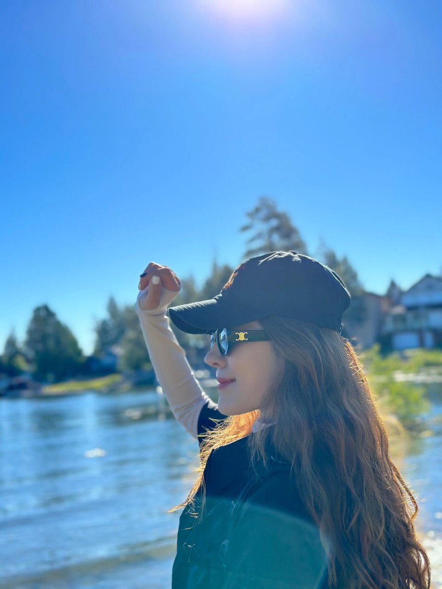 Melissa Chessher tweet media