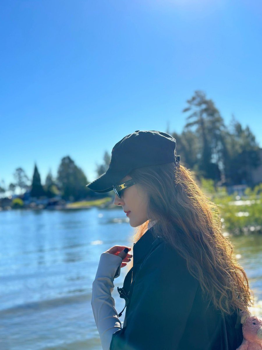 Melissa Chessher tweet media