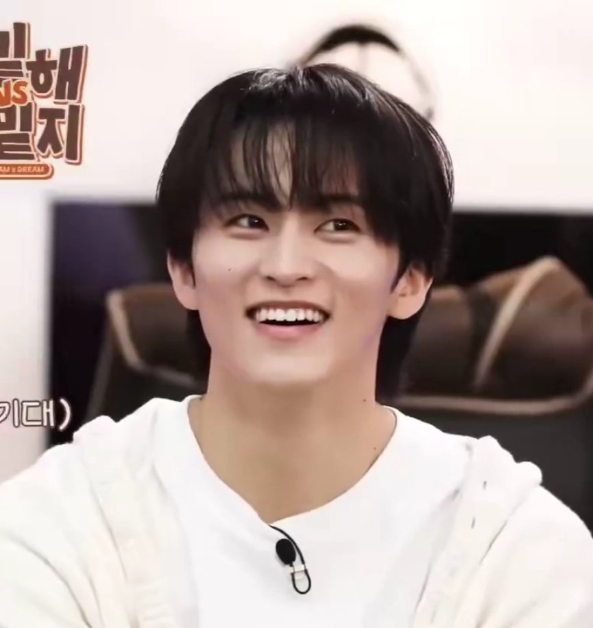 คุณหนูน้ำชา tweet media