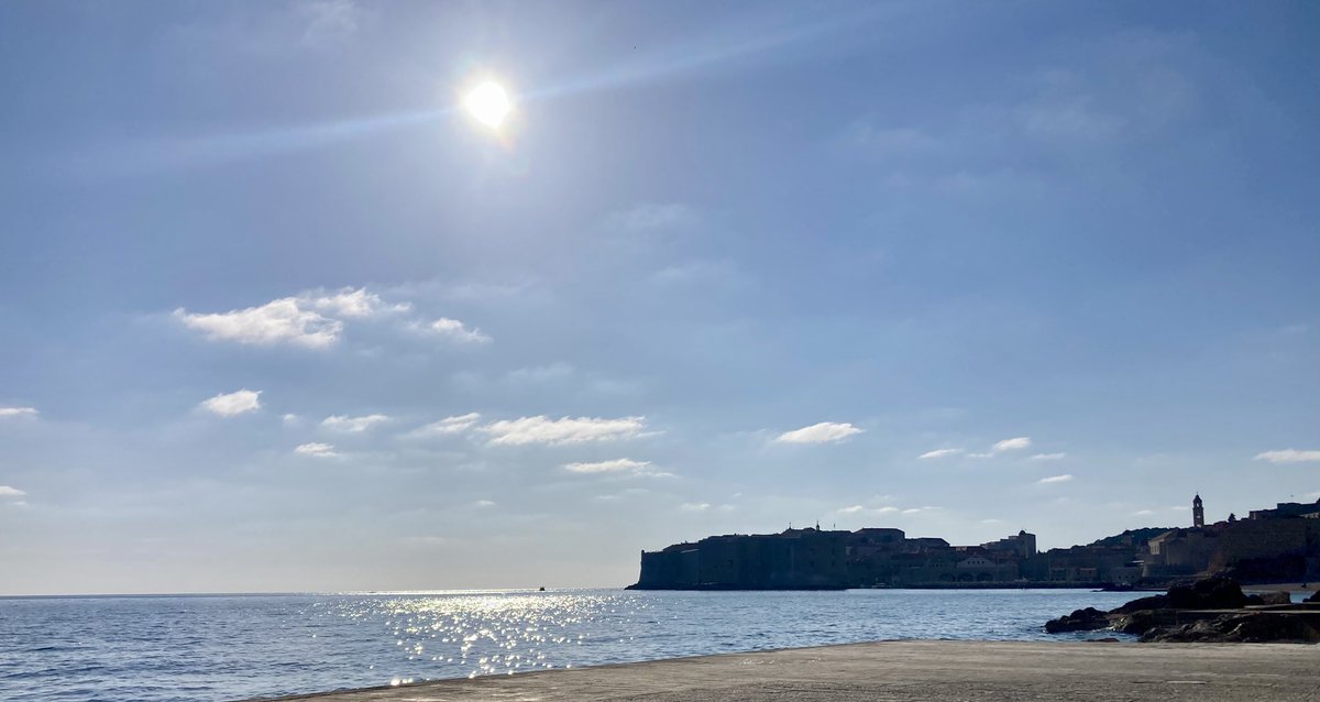 kegnatz's tweet image. počinje hnl kolidirat s #thanksdad 😢🙏🕯️