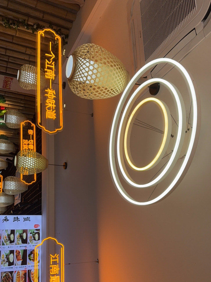 Jeviar BsIa. tweet media