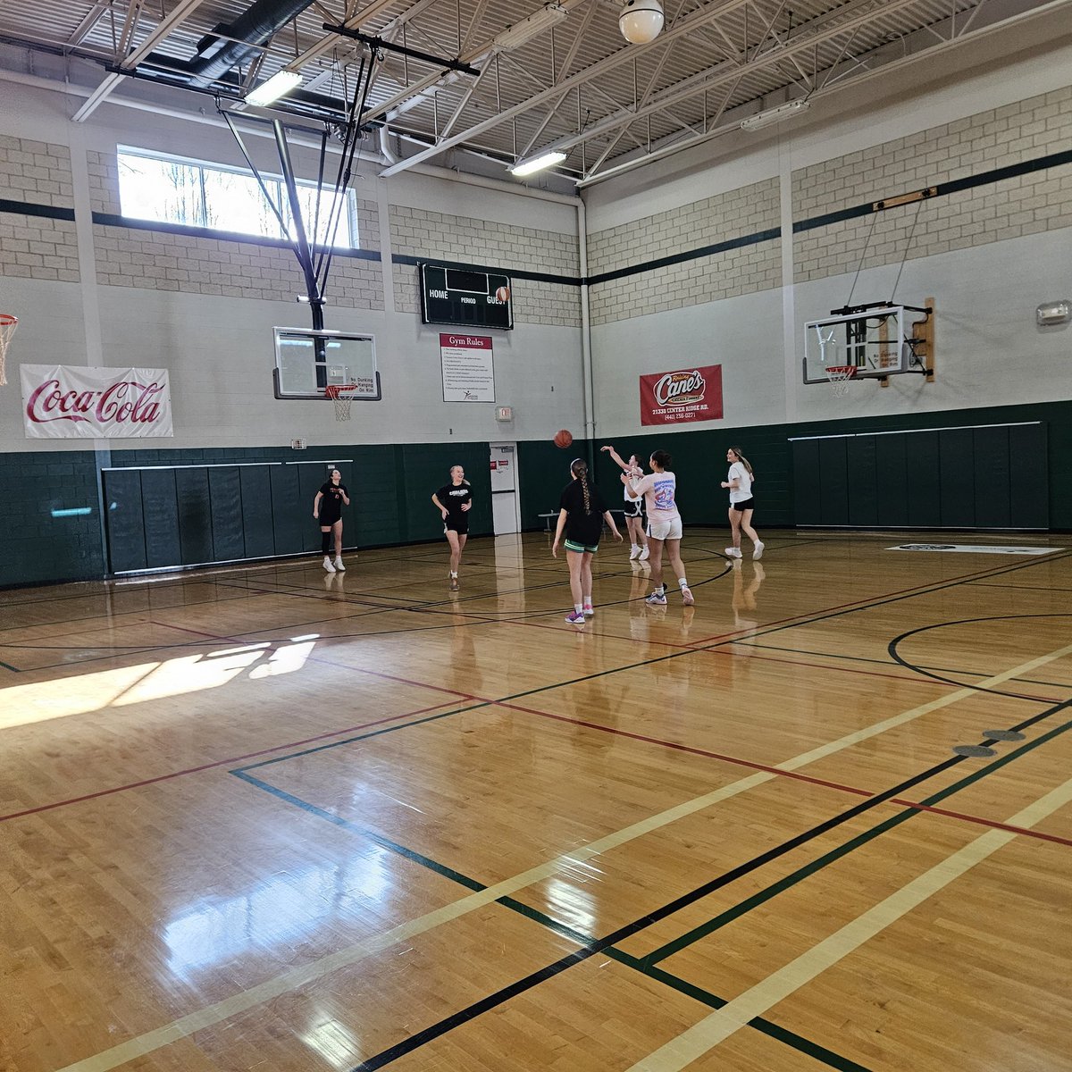 Mac Basketball tweet media