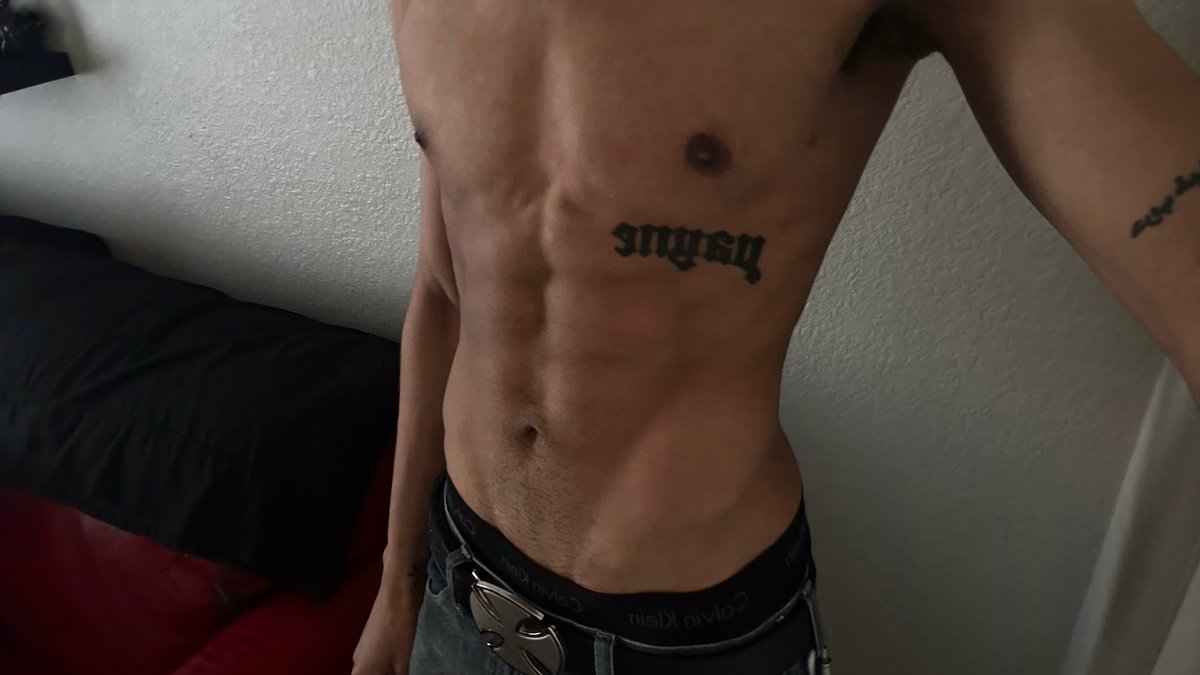 haventbeenback's tweet photo. On Some Shit https://t.co/4LEOhl6k7d